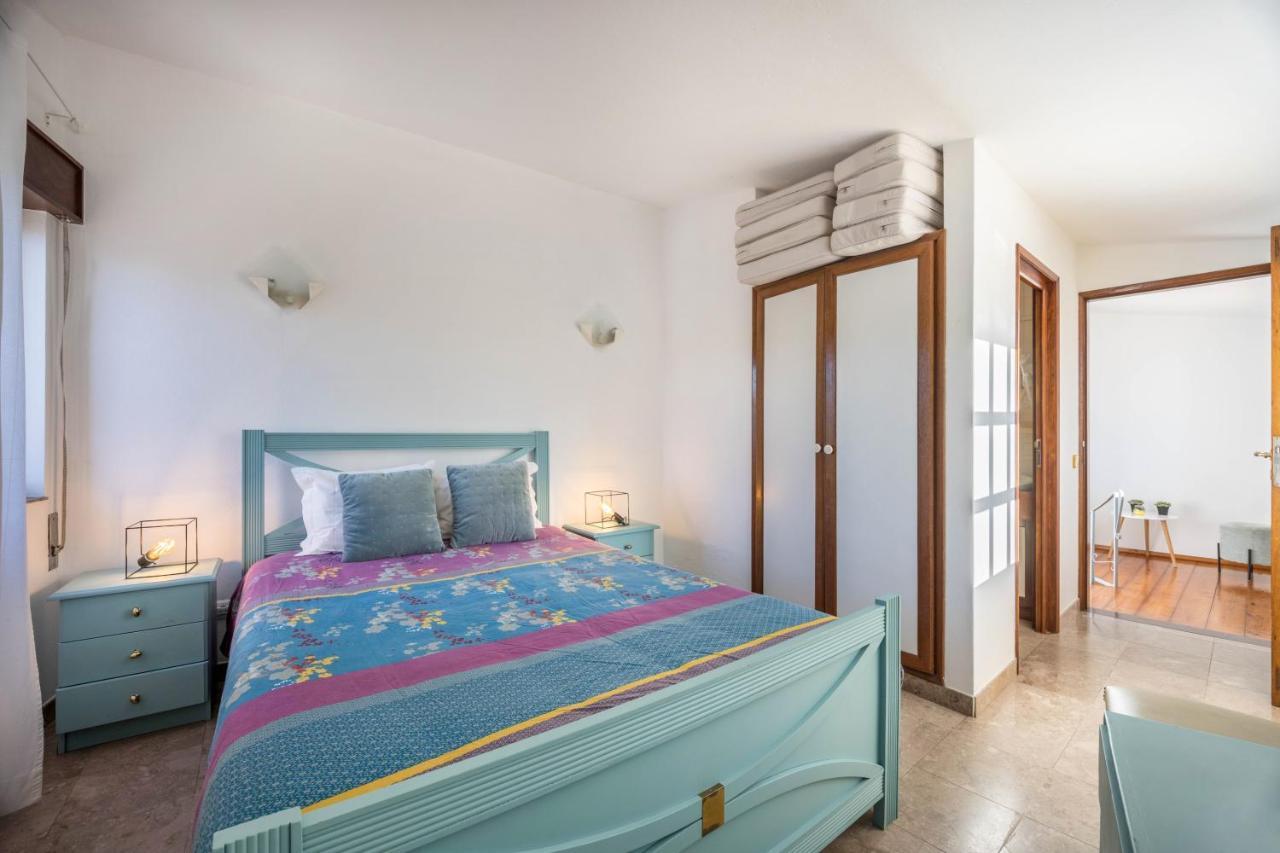 Apartment Amarelo